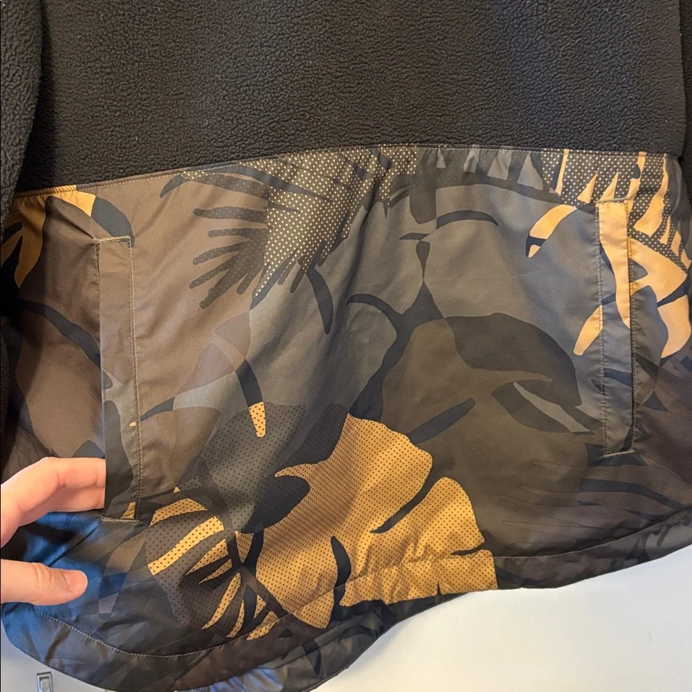The North Face Black fleece women’s large - Picture 3 of 7